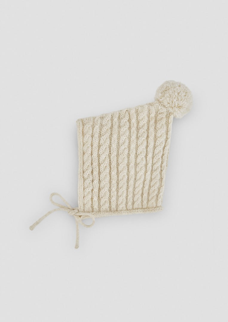 Knitted Gnome Style Bonnet 67.1 - Off White (0-6m)