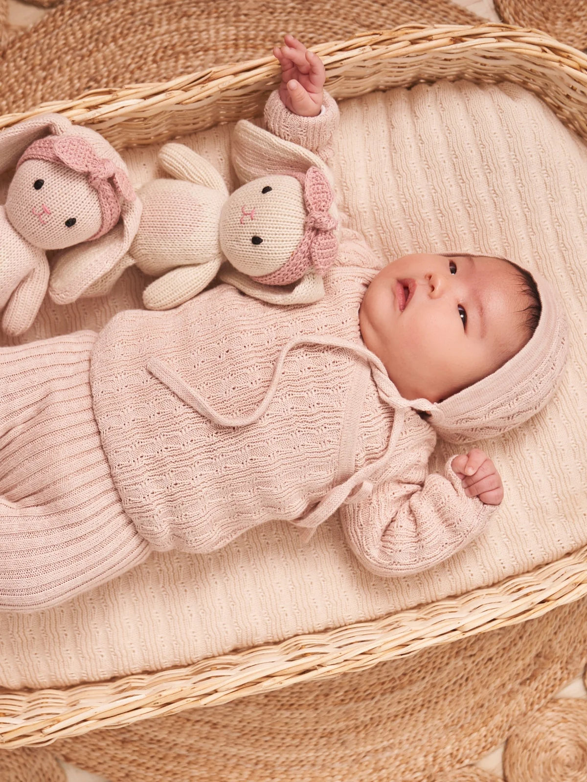 Tuntun baby bunny girl 8" light pink