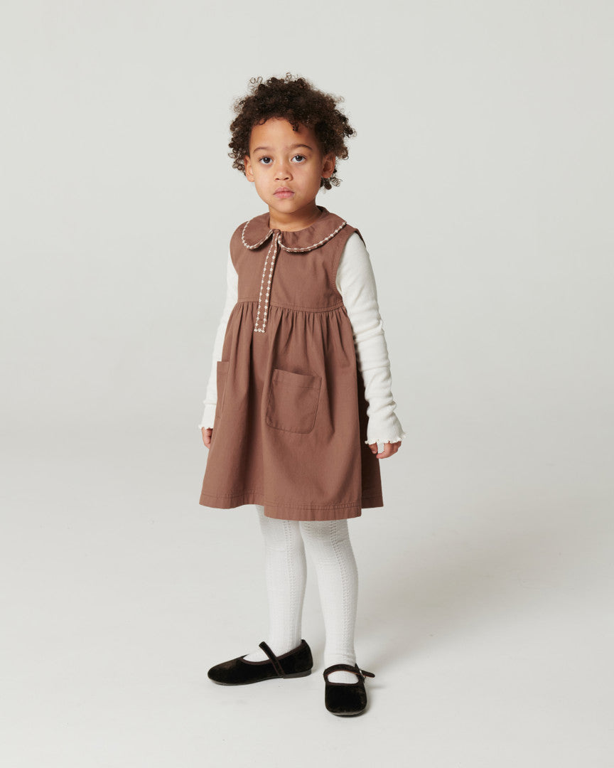 Collar Dress W. Embroidery And Pockets - Walnut