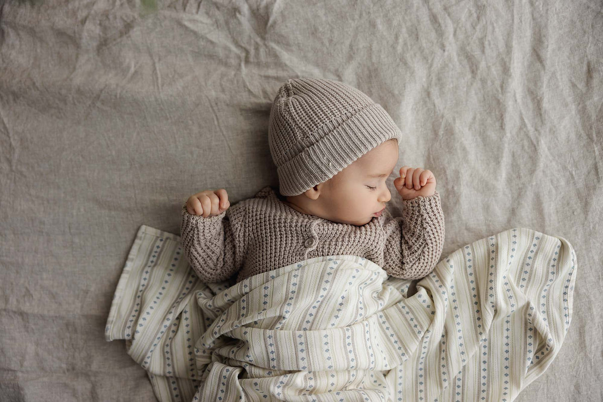 Linear Print Layette Set - Cream/Blue