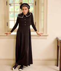 Embroidered Collar Velour Maxi - Black