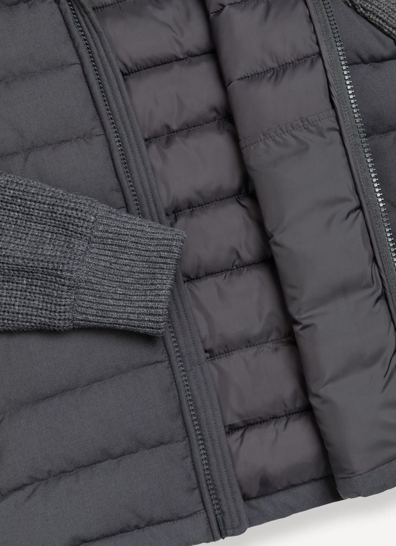 Reversable Quilted Jacket W/ Hood - Black