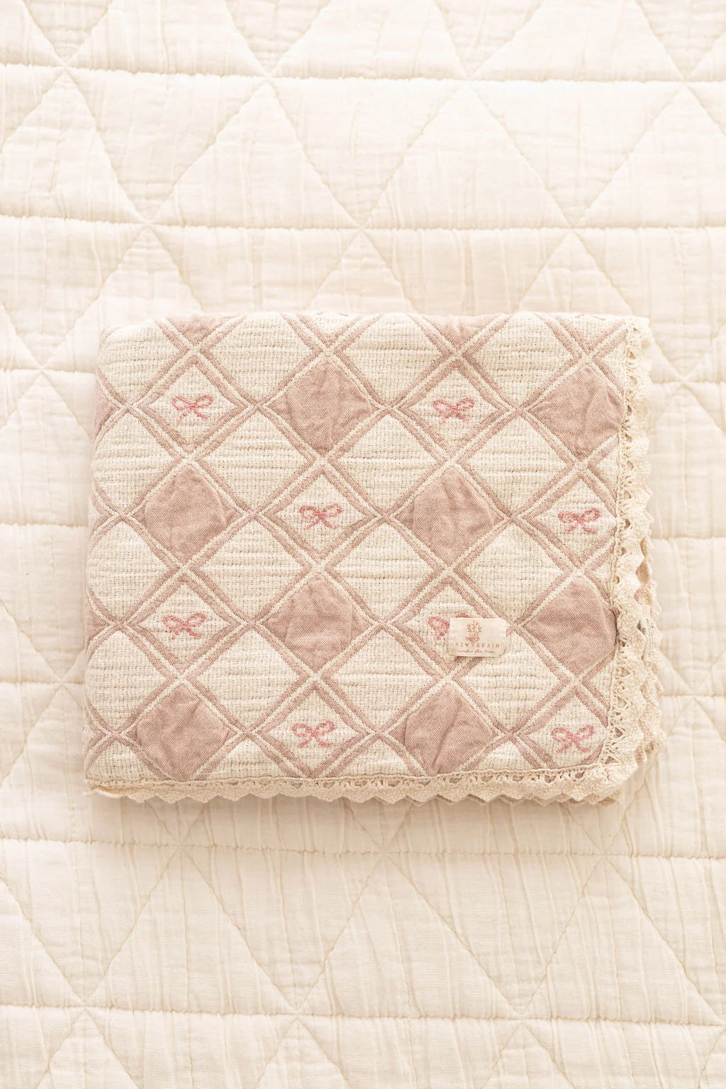 Patchwork Blanket - Bows